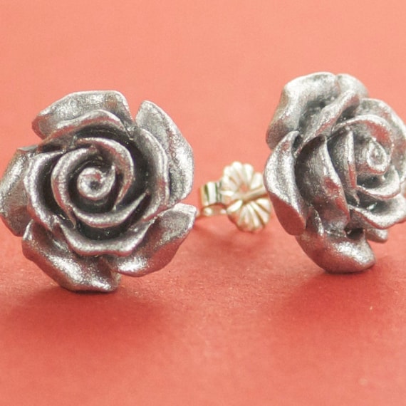 Vintage Art Deco style silver rose flower earrings 