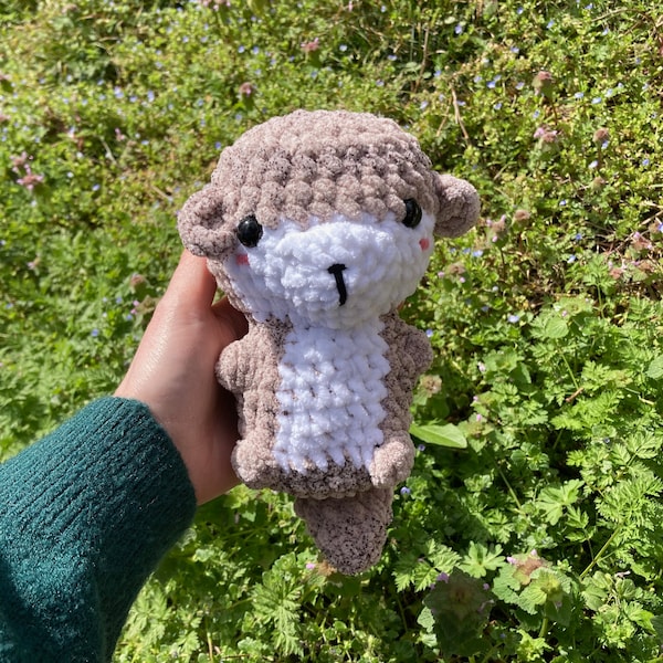 Crochet peluche loutre handmade, cadeau pour enfant et bébé