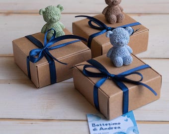 Teddy bear-shaped favor, customizable color
