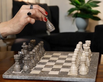 Swarovski Chess-set With Board - Luxury Case - Outer Box