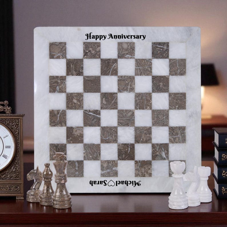 Juego de ajedrez de mármol / Tablero de ajedrez de lujo hecho a mano / Piezas de piedra únicas 12" Chess Engraved