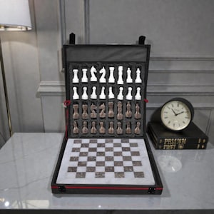 Juego de ajedrez de mármol / Tablero de ajedrez de lujo hecho a mano / Piezas de piedra únicas 12" Chess + Gift Box