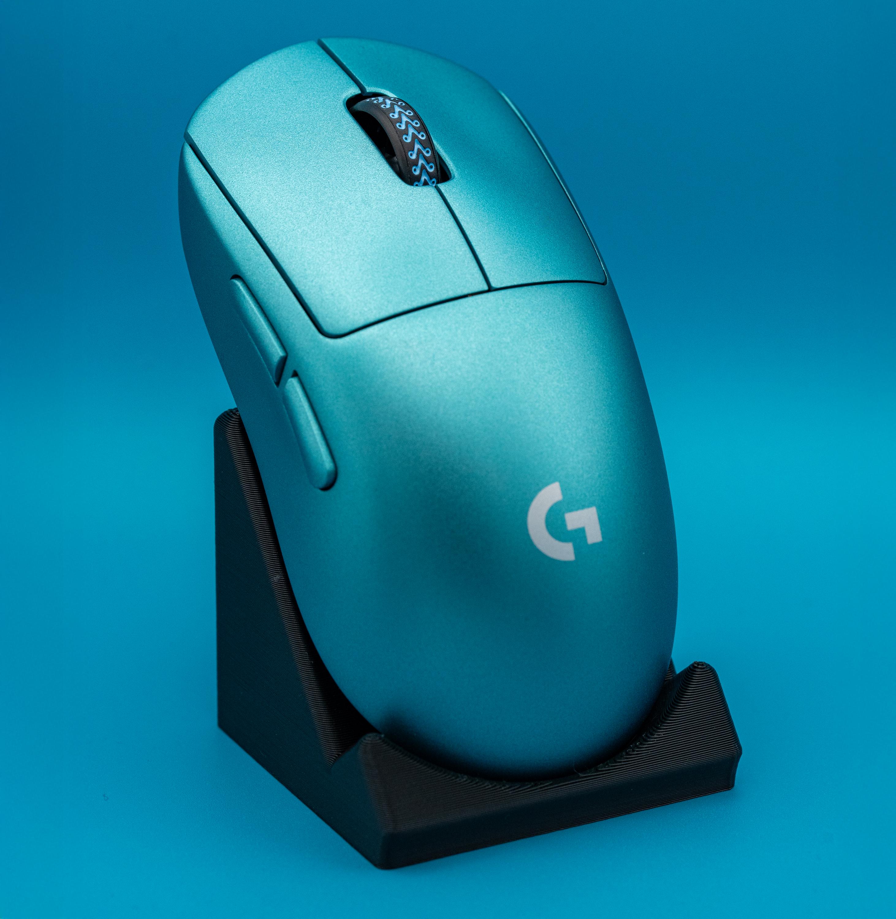 Golden Logitech G Pro X Superlight 1/2 | Endgame Custom Gaming