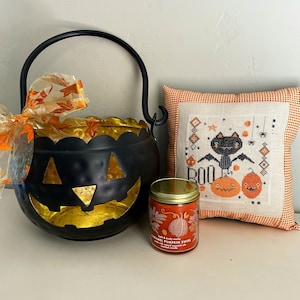 A Batty Halloween Cross Stitch Pattern PDF