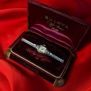 Vintage Bulova 1952 10K Gold Filled Watch, with Speidel USA brand Expansion Bracelet.