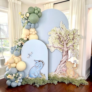 Winnie the Pooh Balloon Garland Kit: Woodland Baby Shower Decor
