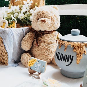 Winnie the Pooh Honey Pot