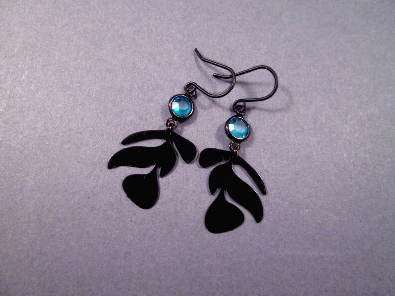 Leaf Vine Earrings, Blue Glass Bezels and Black Die Cut Pendants, Gunmetal Silver Dangle Earrings, FREE Shipping image 3