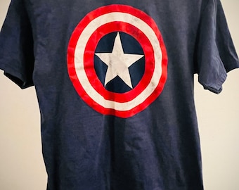Captain America tee-shirt (MEDIUM)