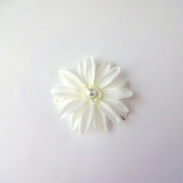 Bridal Daisy Flower Hair Pin, Baby Sanp Clip, Girl Hair clip