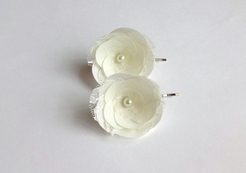 Shoe Clips Ivory Bridal Flowers Hair Pins with Lace