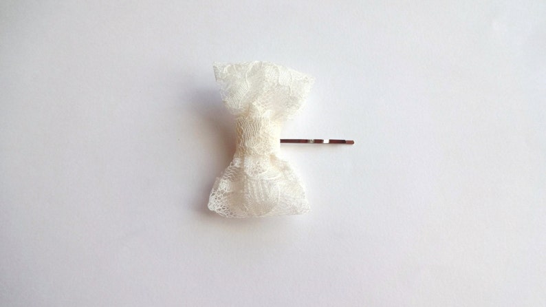 Set of 3 Pink, Ivory and Champagne Lace Bow Baby Snap Hair Clips/ Hair Clips / Hair Pins image 4