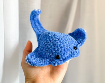 CROCHET PATTERN Stingray Ray Pacific disc ray PDF easy pattern Amigurumi No sew English instructions with photos easy