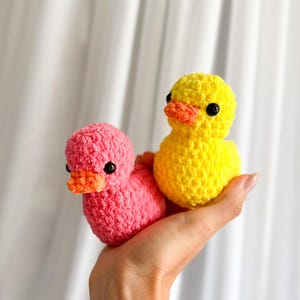 No Sew Duck amigurumi crochet pattern NO SEW duck, duckie, bird, kawaii cute easy crochet pattern