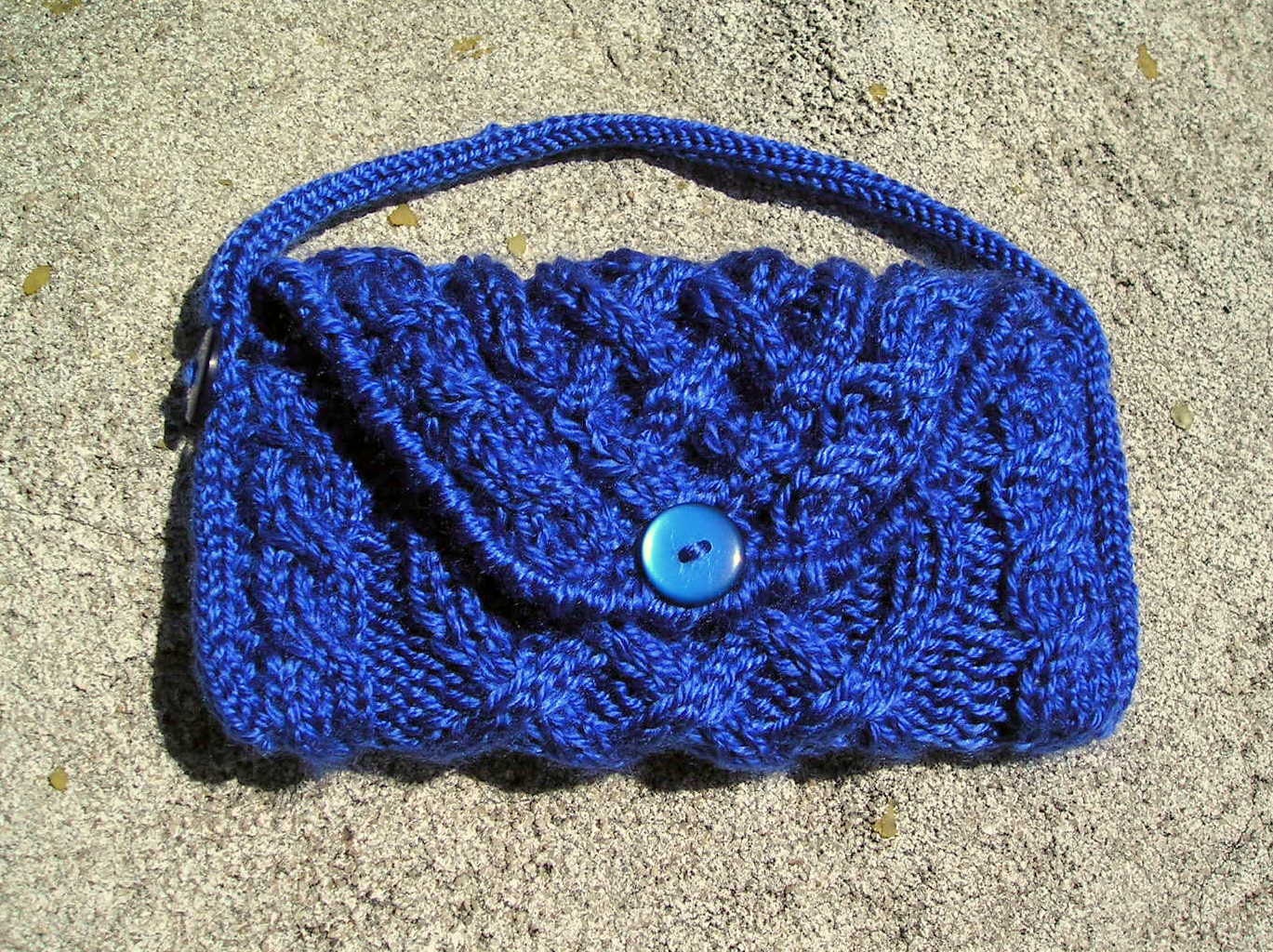 Knit Cell Phone Case Cable Knit Pattern ~ PDF Cable Knit Cozy