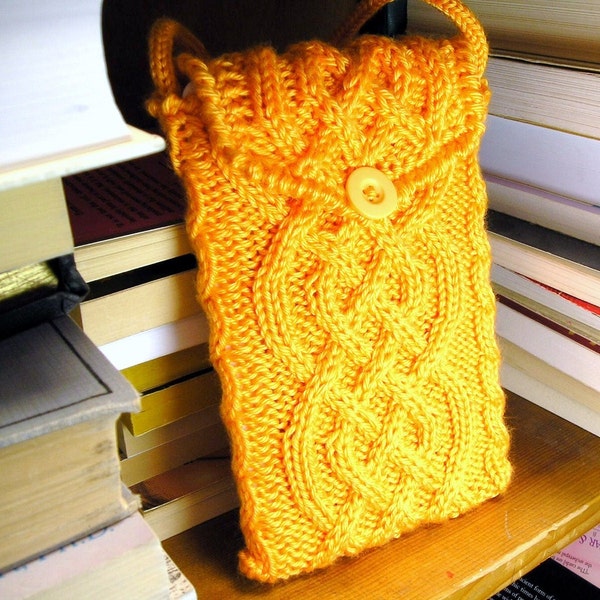 Pattern: eReader or Small Tablet Cozy