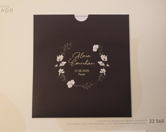 Weiß, schlicht und elegant - Einladung mit schwarzem Umschlag matt