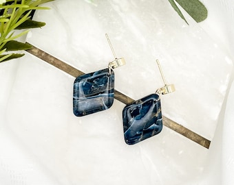 polymer clay | dark blue and gold marble effect | diamond shape | statement earrings