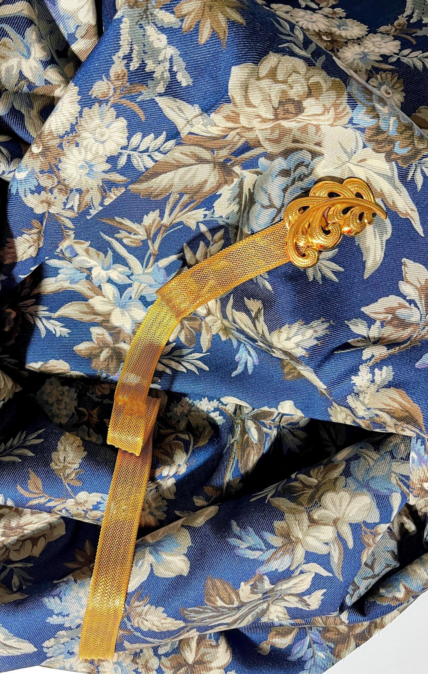 1940s Forstner Gold Mesh Belt, Sculptural Scroll Buckle 