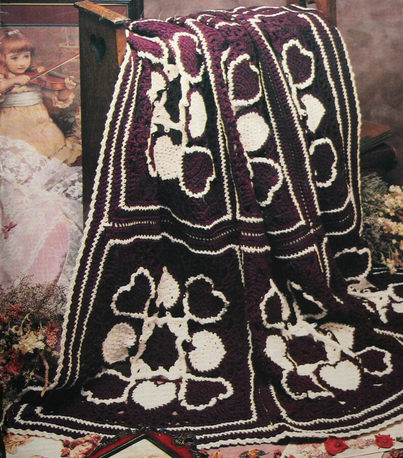 Baby Booties Doily Crochet Patterns Shawl Doll Clothes Afghan Annie/'s Crochet Newsletter Jan Feb 1993 Heart Pillow