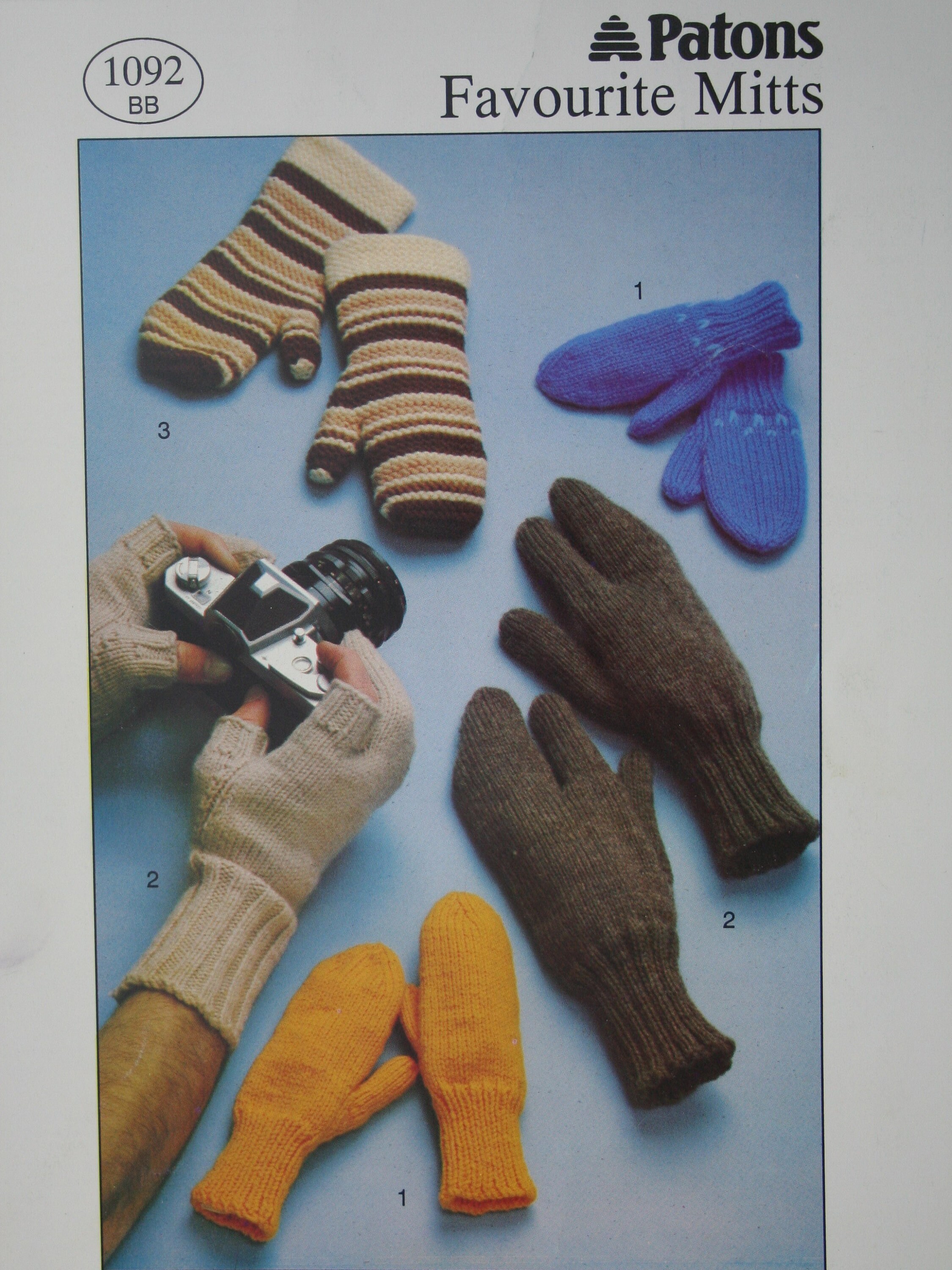 Beehive Patons 304 Speedy Slippers Worsted or Bulky Weight Yarn for