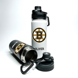Nom personnalisé Nom personnalisé American Pro Hockey Nom de la bouteille d&#39;eau de sport hydrophobe isolée en acier inoxydable de 18/32 oz qui garde le froid pendant 24 heures