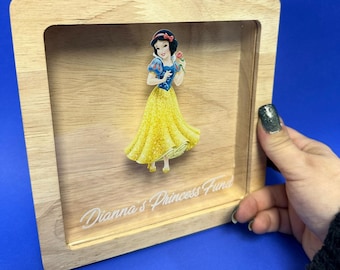 Prinzessin Schnee Sparschwein Spardose Stand Mädchen Schlafzimmer Dekor, personalisiert KOSTENLOS, ideales Geschenk - Lehren Sie Ersparnisse mit Stil!