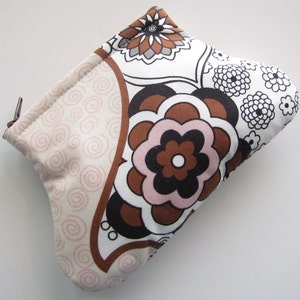 Curvy Coin Pouch Zipper Coin Purse in Brown White Pink and Floral