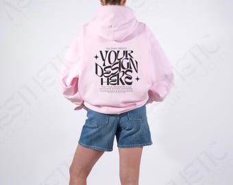 Gildan 18500 Rosa Hoodie Mockup Rückseite, G185 Rosa Kapuzenpullover Mockup Rückseite, echtes Modell Mockup, einfache minimale trendige Ästhetik
