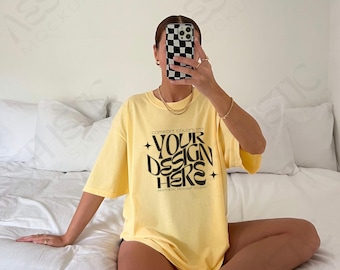 Comfort Colors 1717 Butter T-Shirt Mockup: Mirror Selfie (JPEG)