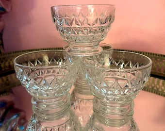 Set of 4 Mid-Century Pressed Glass First and Last Course Dessert Fruit Sherbet Bowls