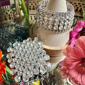 1960&#39;s Hollywood Glitz and Glamour Decadent Rhinestone Bracelet and Brooch Jewelry Set
