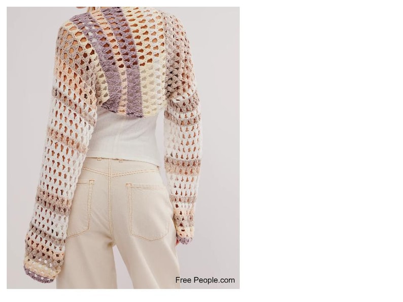 Free People Gia Shrug - make your own with this crochet pattern. This shrug / bolero pattern is for beginners and can be made in a weekend. This shrug / bolero is great for the spring or as a beach shrug during the summer.