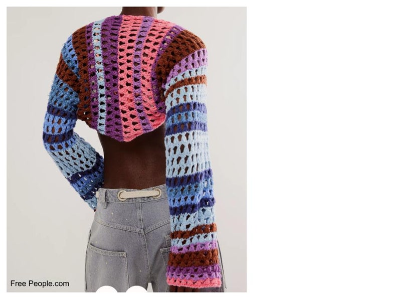 Free People Gia Shrug - make your own with this crochet pattern. This shrug / bolero pattern is for beginners and can be made in a weekend. This shrug / bolero is great for the spring or as a beach shrug during the summer.