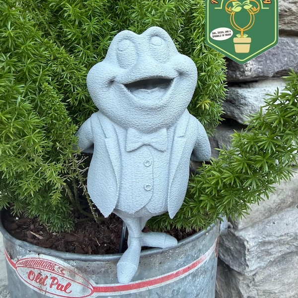 Mr. Toad Garden Statue - Decor Flower Magic Characters Disney floral gift outdoor Yard stake ride haunted mansion cemetery
