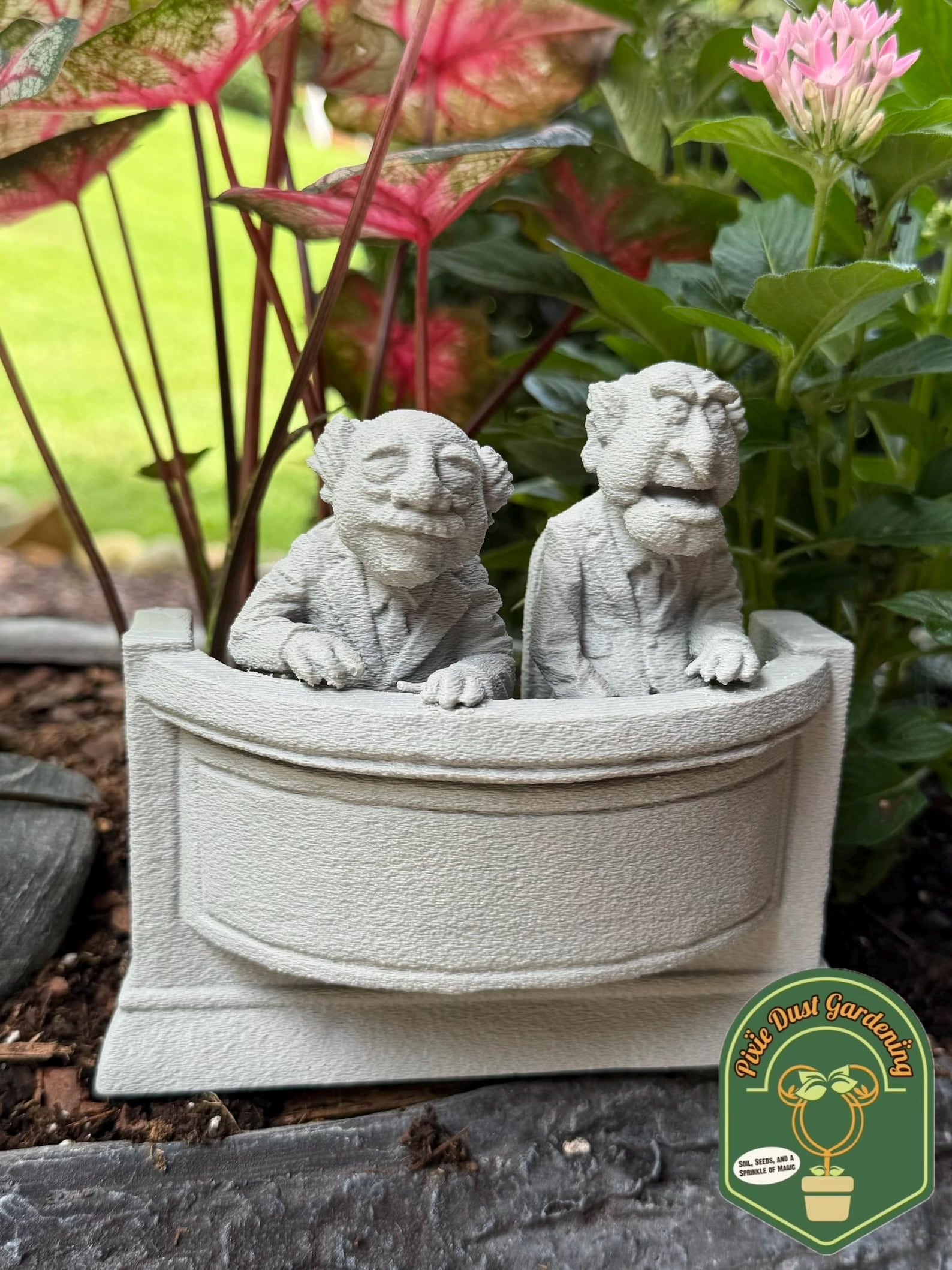 Statler and waldorf Garden Statue - Muppets Decor Flower 3d Characters Disney old men floral gift outdoor Yard stake pot