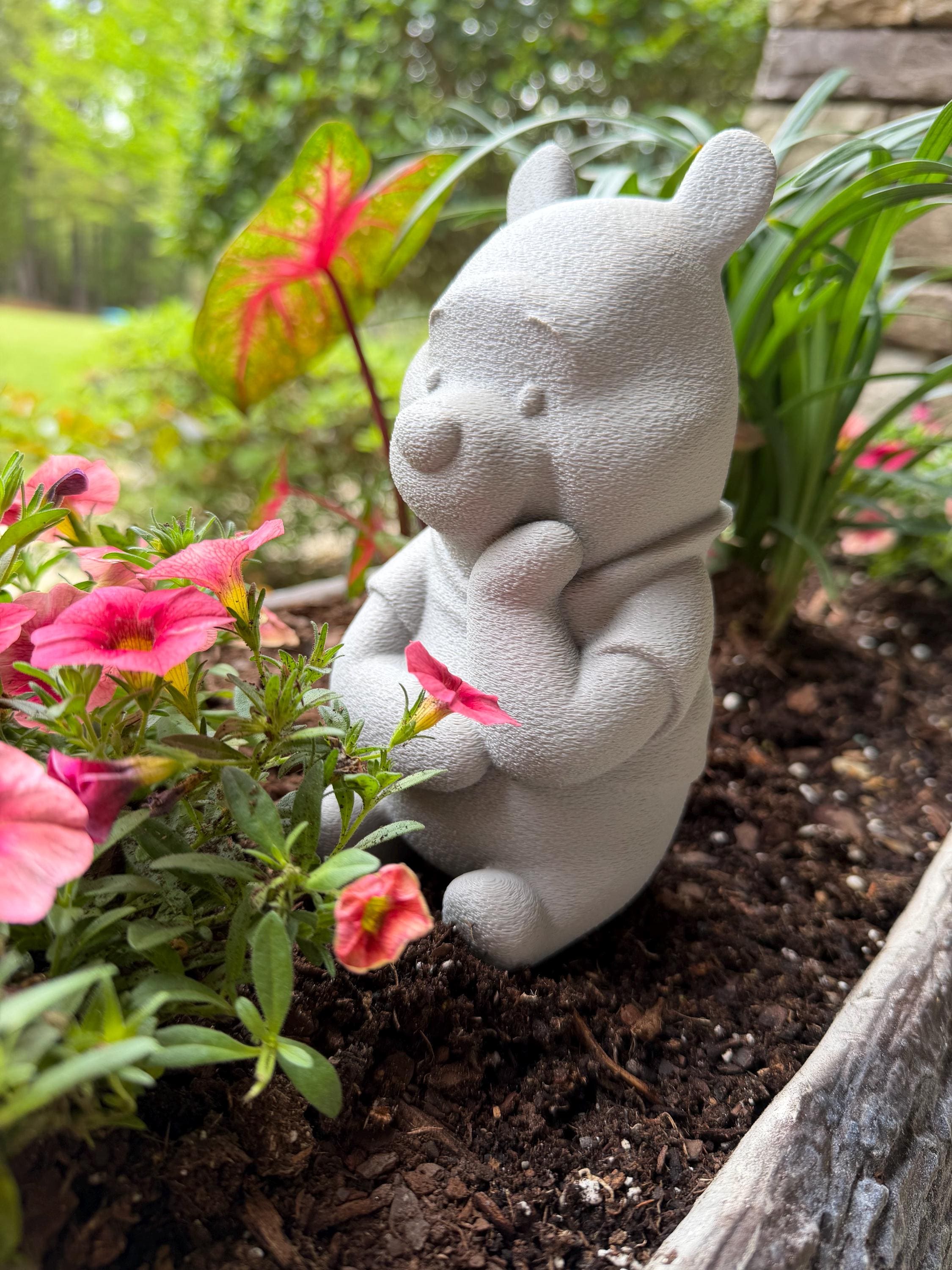 Winnie the Pooh Garden Statue Decor Flower Magic Characters Disney