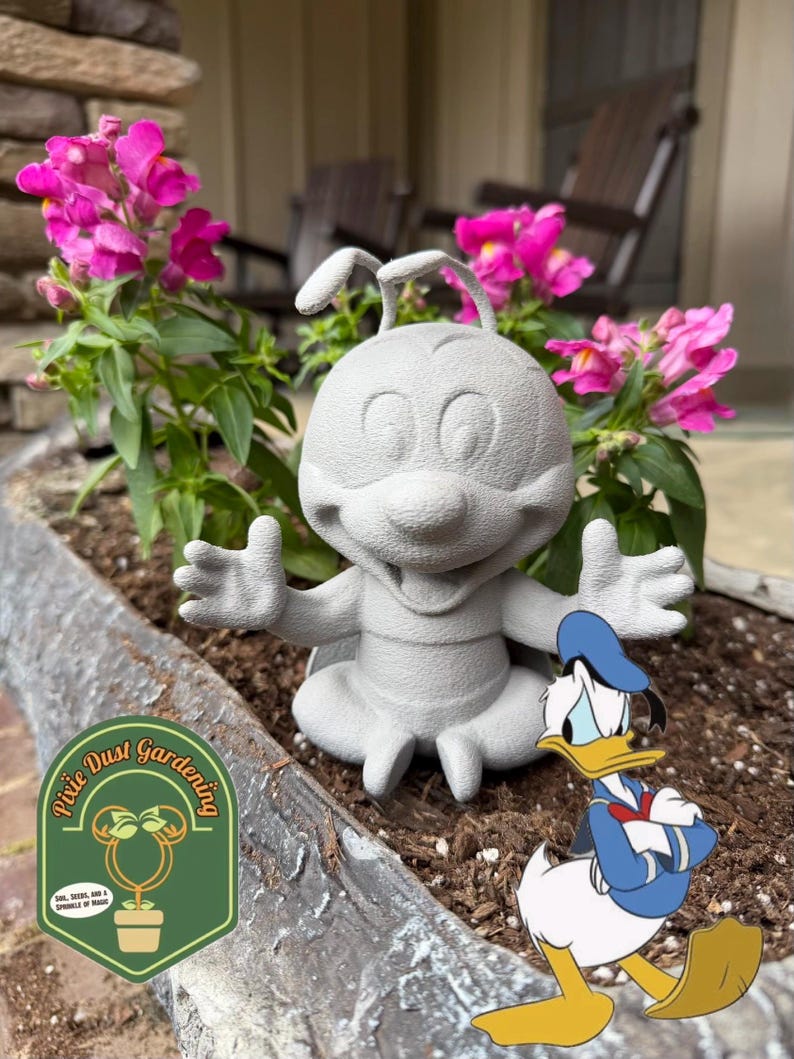 Spike the BEE Garden Statue Decor Flower Disney gift EPCOT festival home Yard Stake image 2
