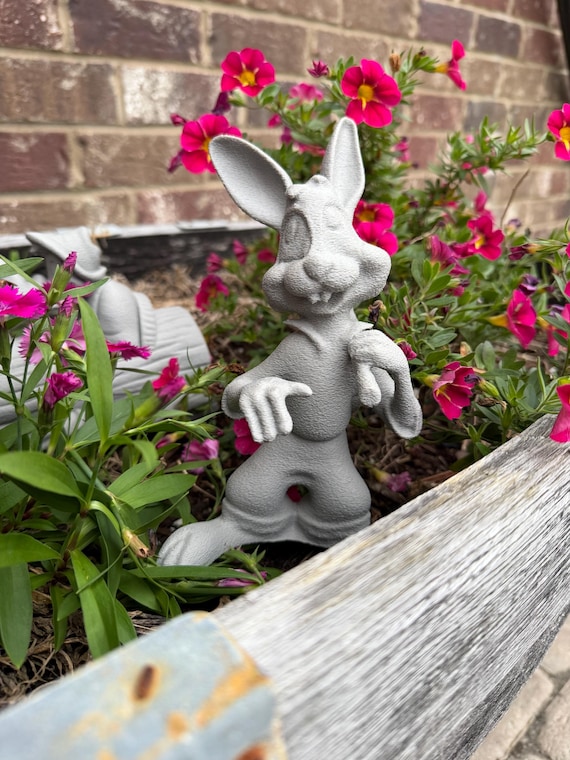 Brer Rabbit Garden Statue Decor Flower Disney Gift Splash Mountain
