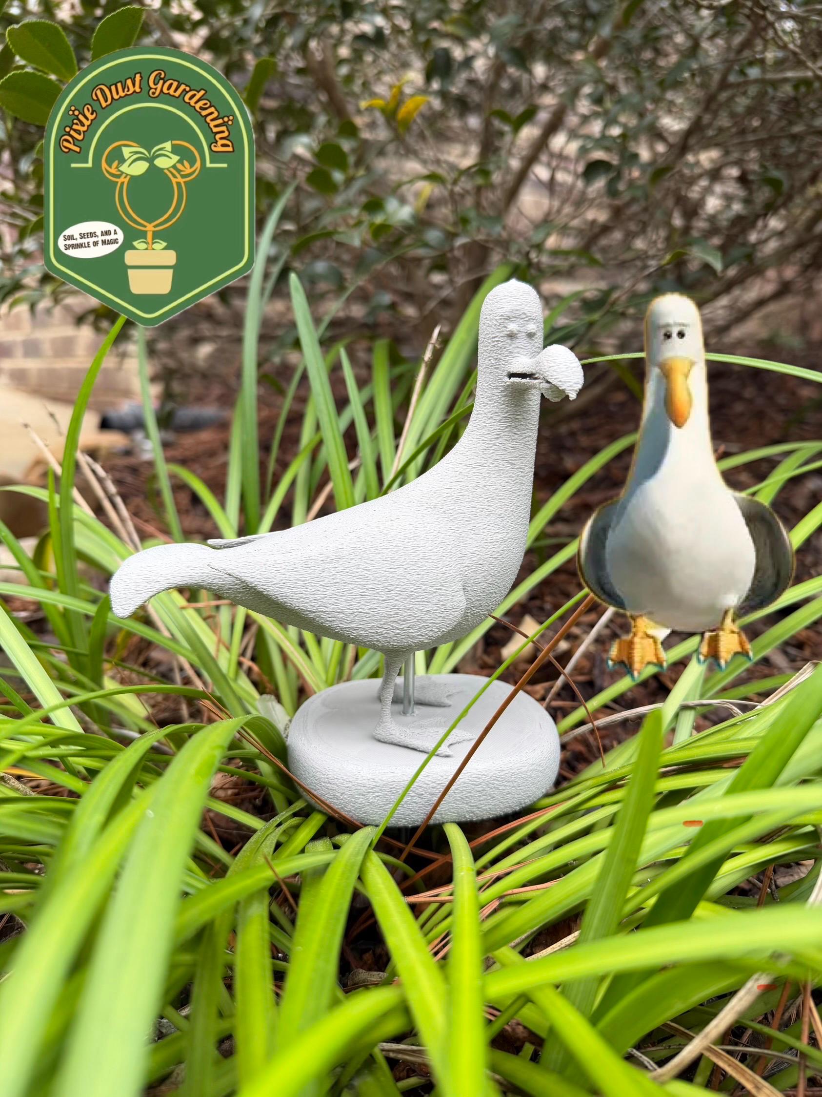 SEAGULL PEWTER 小物置き 置きもの Finding Nemo Seagull Garden Statue - Decor Flower Disney Gift Home