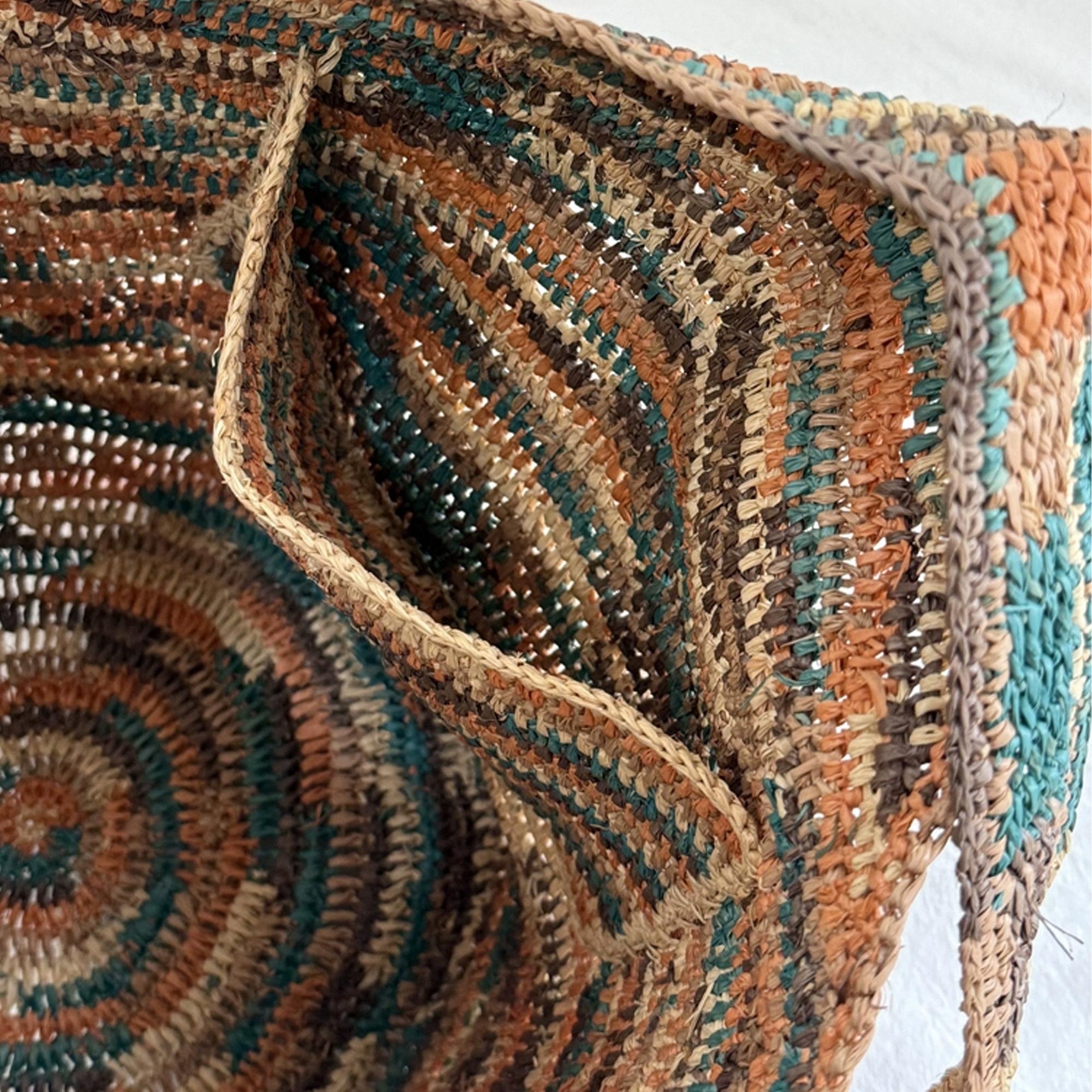 Woven Natural Raffia Straw Hand-Knitted Large Women's Shoulder Bag