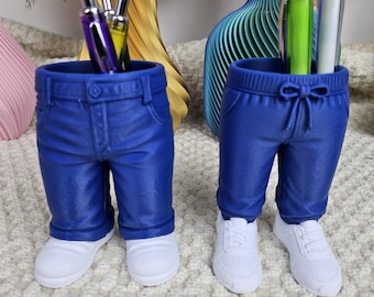 Jogging Pants Pen Holder | Fun Desk Organizer | Gift for Office, Teachers & Colleagues | 3D Printed Decor