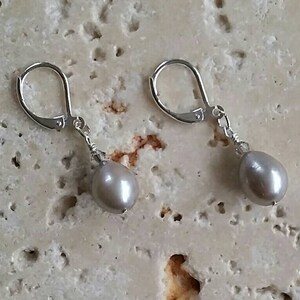 Pewter Freshwater Pearl Teardrop and Swarovski Crystal Earring on Leverbacks