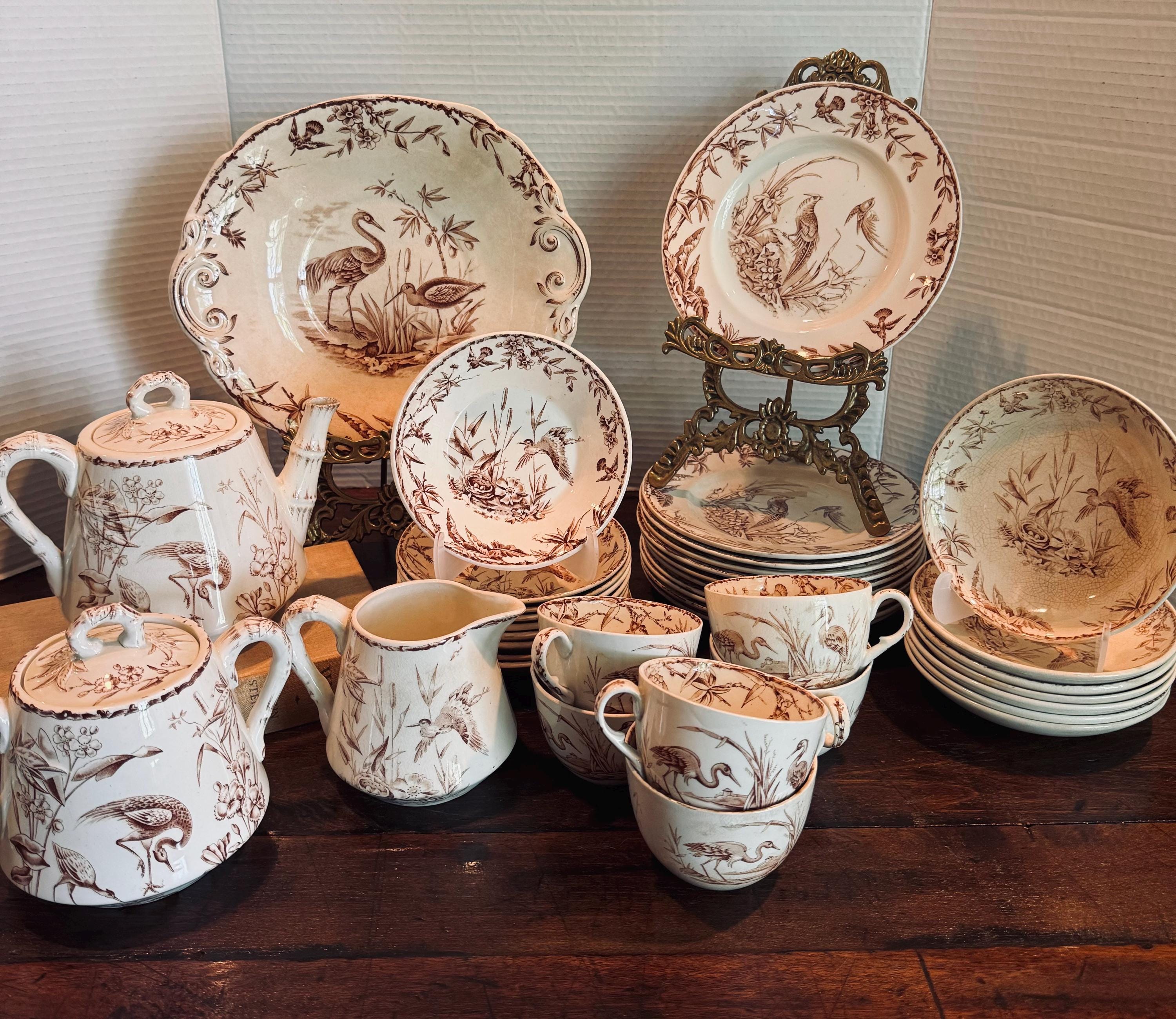 Antique Indus c1800s Ridgways Potteries Stoke on Trent, Staffordshire England.