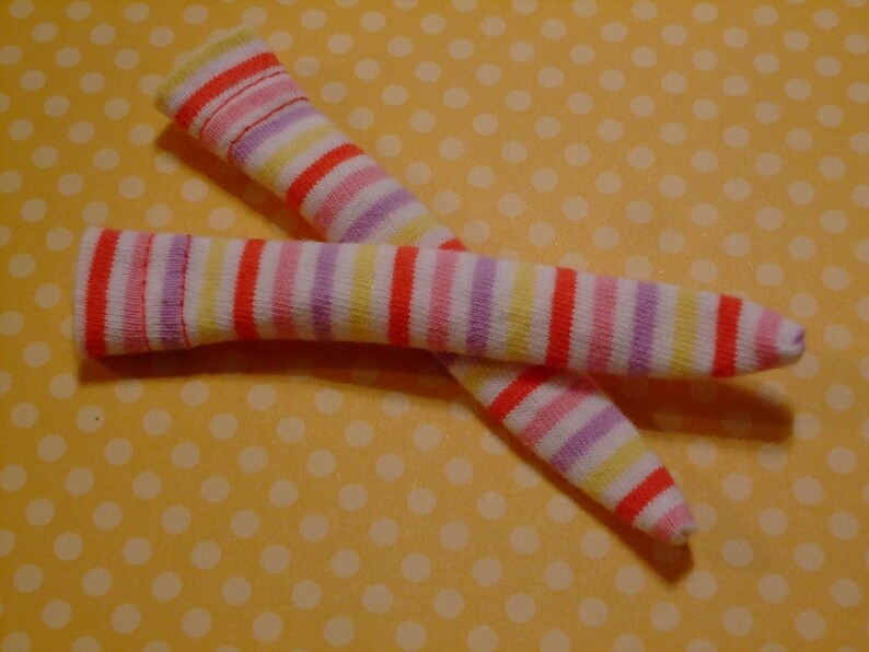 LAST PAIR Reminds Me Of Candy Blythe DAL Socks