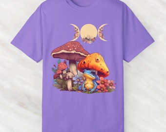Vintage Cottagecore Comfort Colors Shirt, Botanical Frog Mushroom Tee