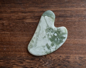 Gua Sha in Xinyi Jade Stone for massage and skin care
