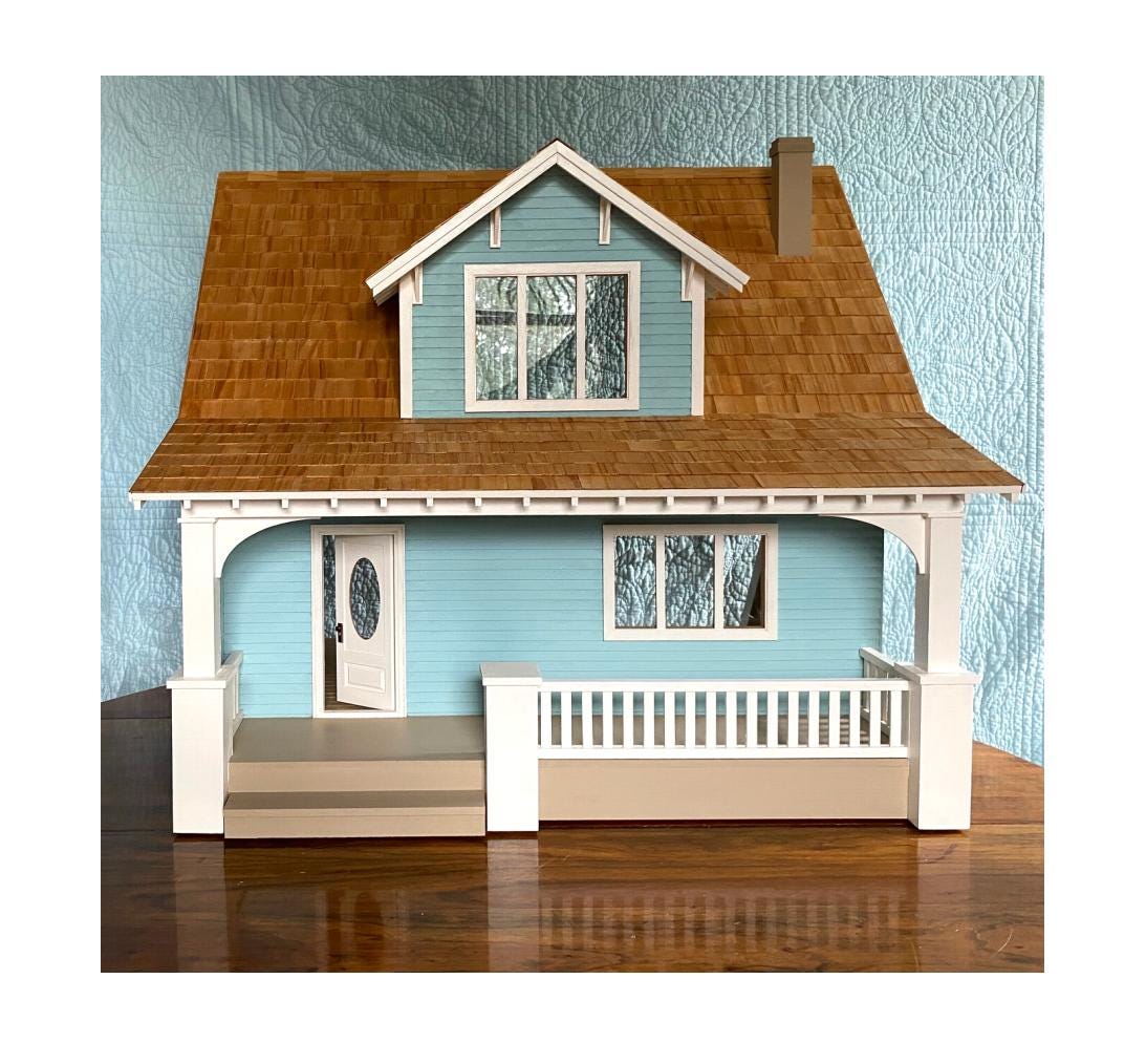 Bungalow Doll House