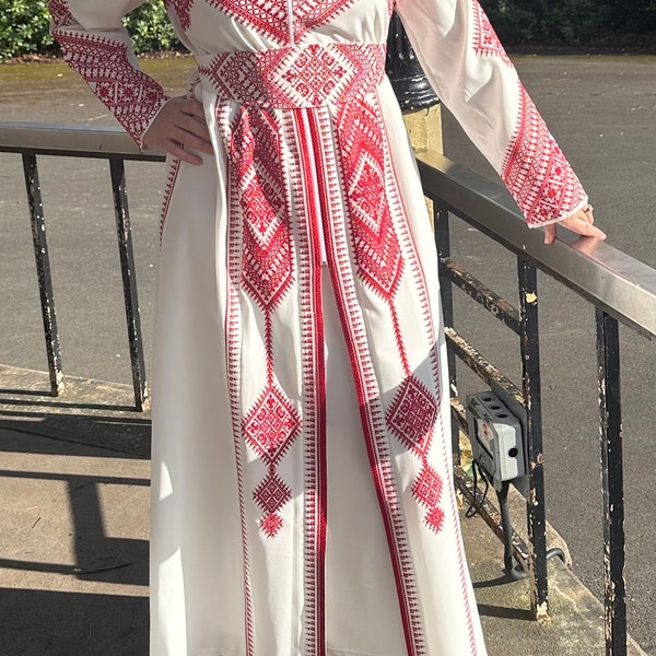 Palestinian Jordanian Dress Thobe White and Red Embroidery finished with Sparking Stones and Belt