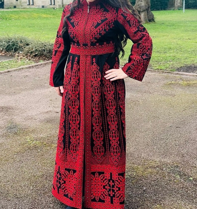 Palestinian Dress embroidered Thobe Abaya image 2